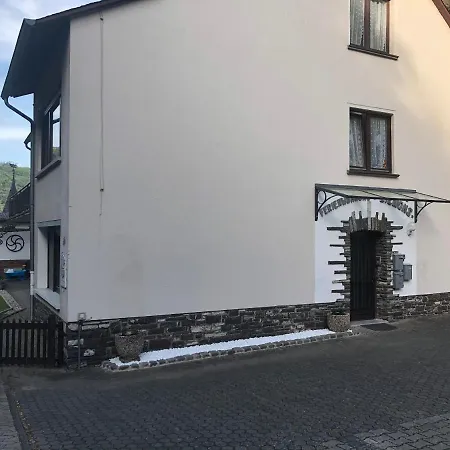 ゲストハウス Ziemons